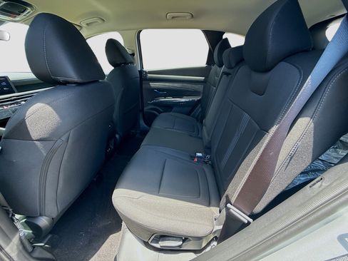 New 2026 Hyundai Tucson SEL FWD image 18