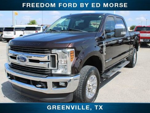Used 2019 Ford F250 XLT w/ XLT Premium Package AWD/4WD image 1