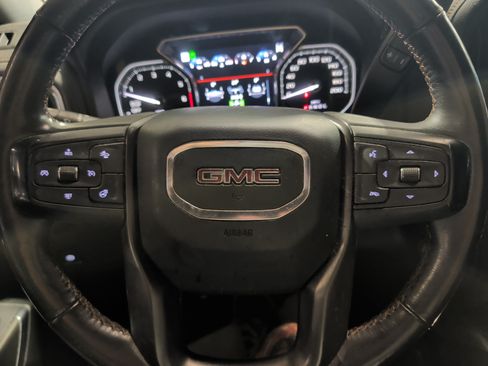 Used 2021 GMC Sierra 1500 AT4 w/ AT4 Premium Package AWD/4WD image 10