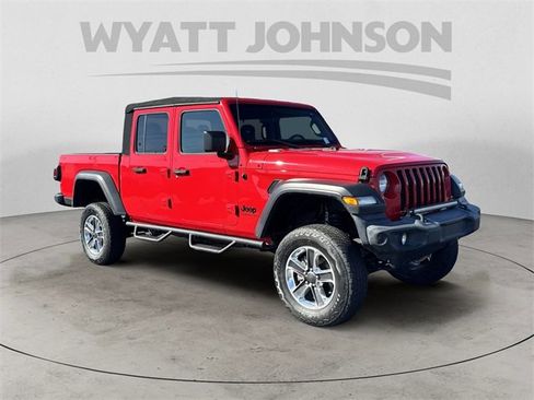 Used 2020 Jeep Gladiator Sport w/ Quick Order Package 24S image 7