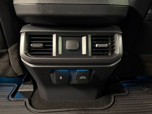 Certified 2023 Ford F150 Lariat AWD/4WD image 39