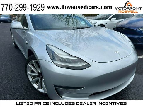 Used 2018 Tesla Model 3 Long Range image 1