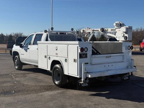 Used 2020 Chevrolet Silverado 3500 W/T w/ WT Convenience Package AWD/4WD image 9