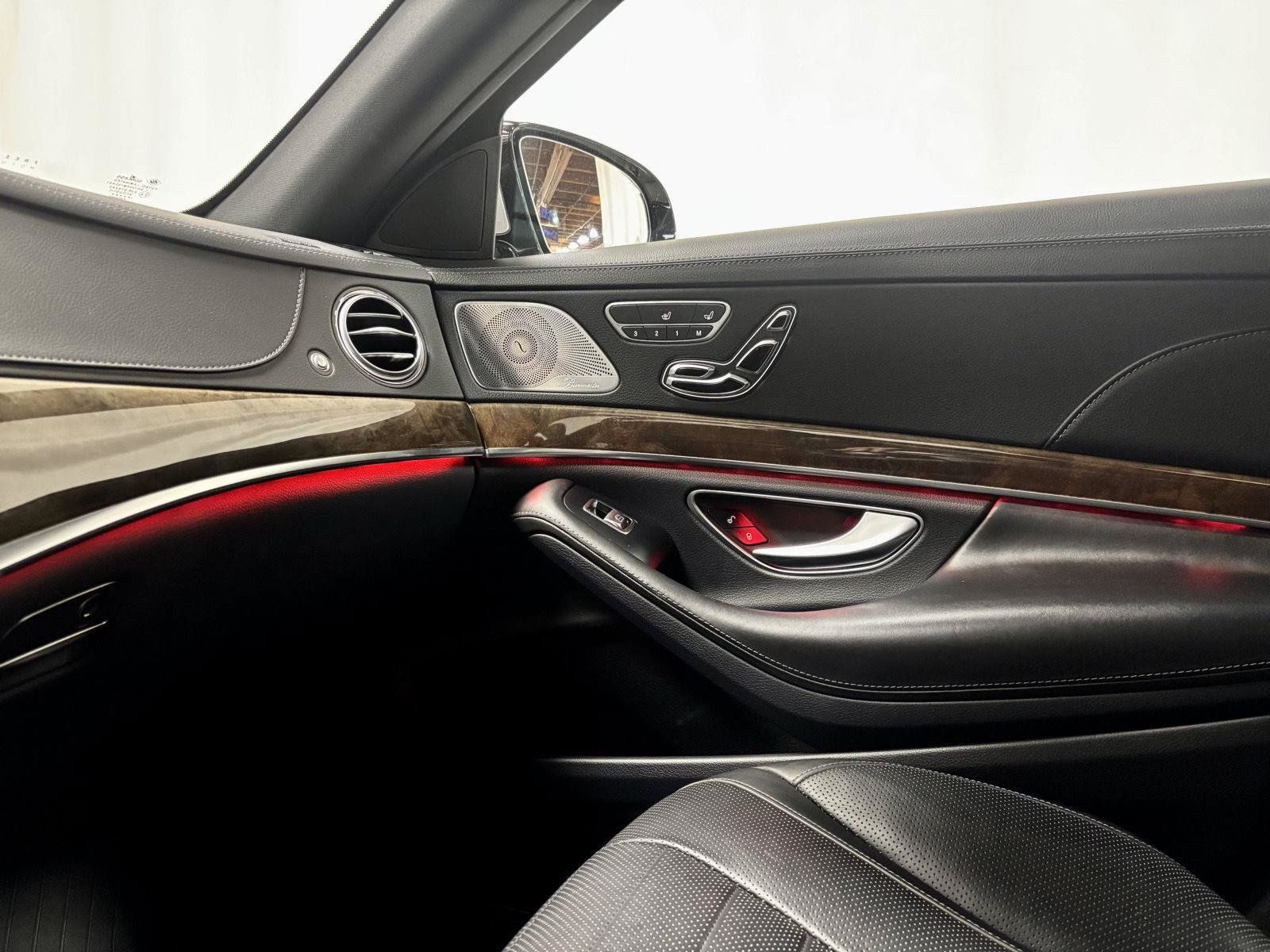 Used 2016 Mercedes-Benz S 550 4MATIC Sedan image 43