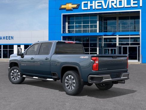 New 2026 Chevrolet Silverado 2500 LT image 3