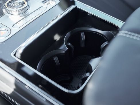 Used 2024 Bentley Flying Spur S V8 image 59