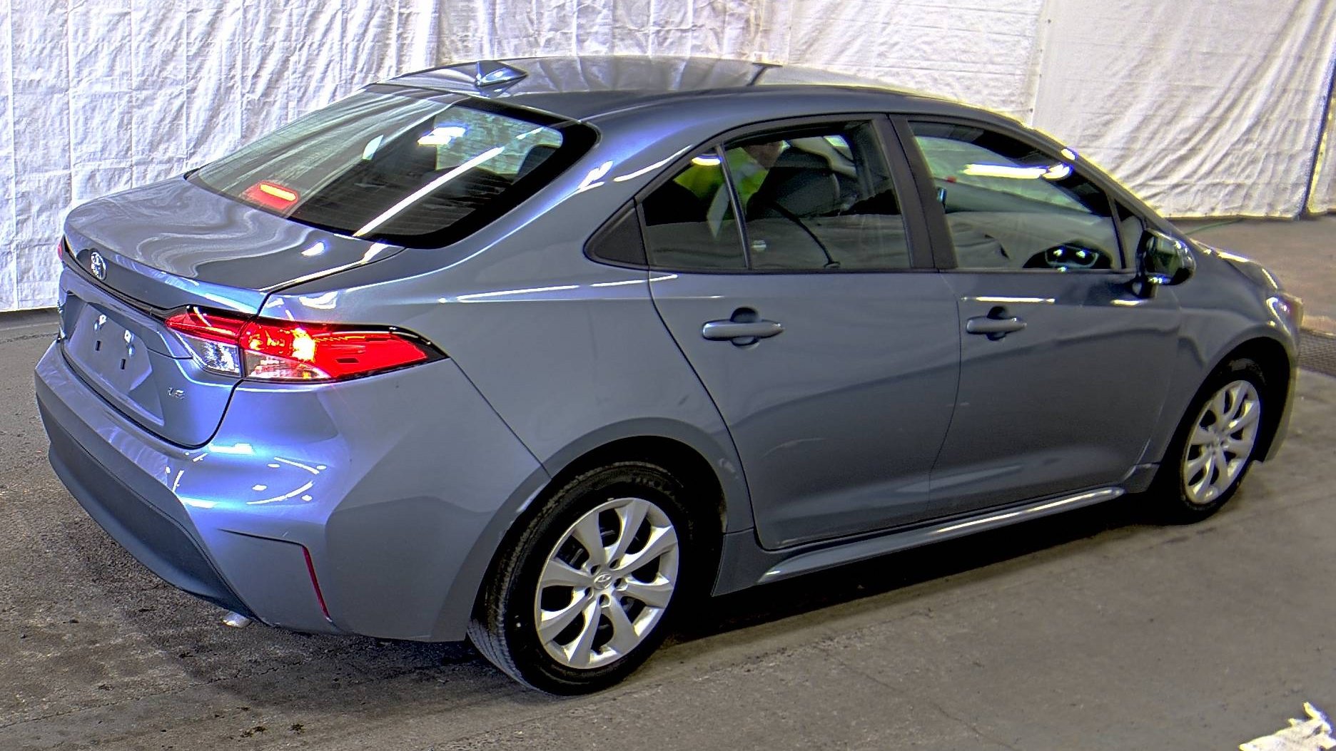 Used 2024 Toyota Corolla LE FWD image 4