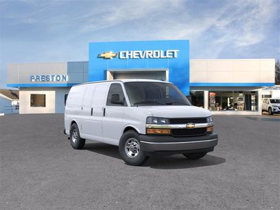 New 2025 Chevrolet Express 2500 Work Van w/ Driver Convenience Package