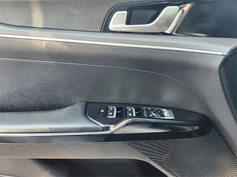 Used 2021 Kia K5 GT-Line image 30