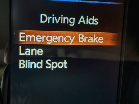 Certified 2022 Nissan Rogue Sport SV image 14