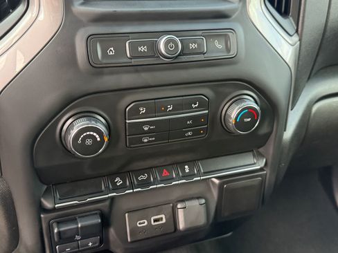 Used 2021 Chevrolet Silverado 1500 Custom Trail Boss w/ LPO, Dark Essentials Package AWD/4WD image 20