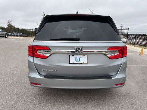 Used 2019 Honda Odyssey EX-L image 5