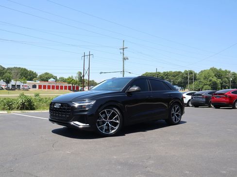 Used 2023 Audi SQ8 Prestige AWD/4WD image 7