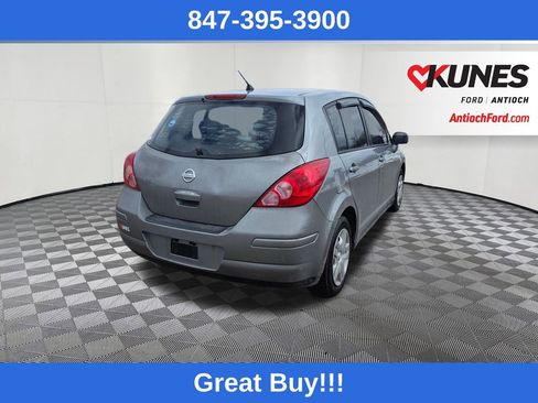 Used 2010 Nissan Versa 1.8 S image 7