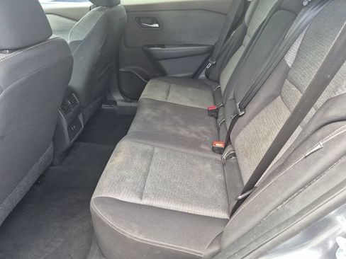 Used 2023 Nissan Rogue SV FWD image 23