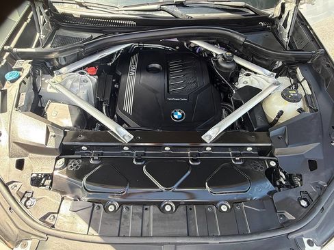 Used 2021 BMW X5 xDrive40i w/ M Sport Package image 42
