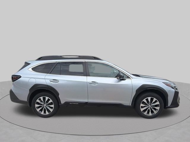 Used 2024 Subaru Outback Limited AWD/4WD image 2