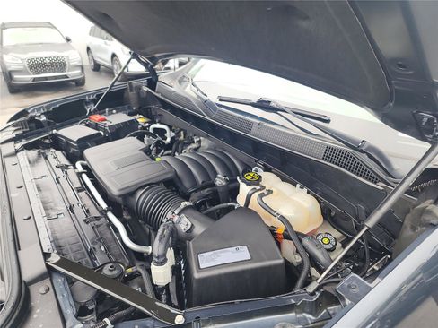 Used 2021 Chevrolet Silverado 1500 LT w/ Z71 Off-Road Package image 16