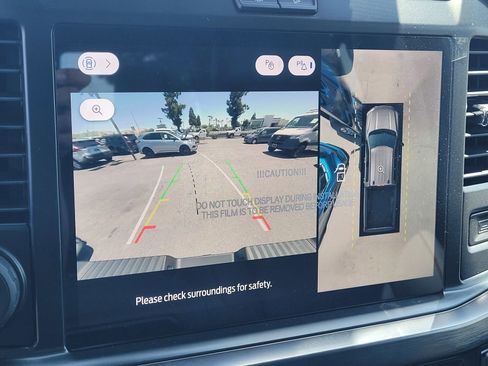 New 2025 Ford F250 Lariat w/ Lariat Ultimate Package image 12