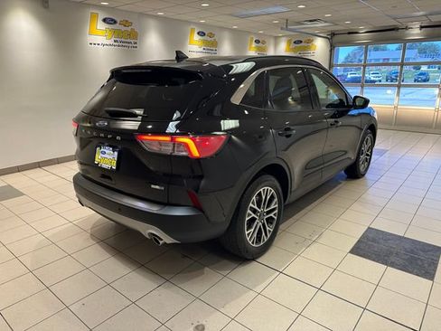 Used 2020 Ford Escape SEL AWD/4WD image 25