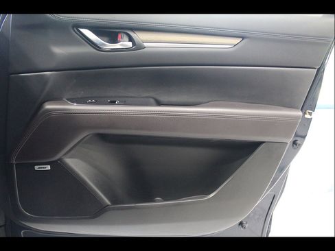 Used 2019 MAZDA CX-5 Signature AWD/4WD image 25