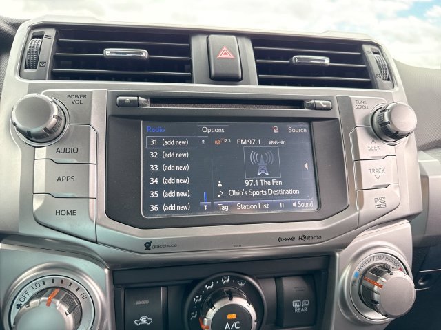 Used 2016 Toyota 4Runner SR5 AWD/4WD image 16