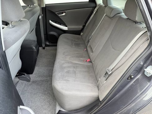 Used 2013 Toyota Prius Two image 9