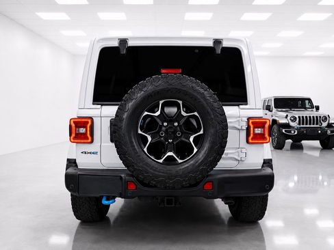 Used 2022 Jeep Wrangler Unlimited Rubicon 4xe w/ Steel Bumper Group AWD/4WD image 13
