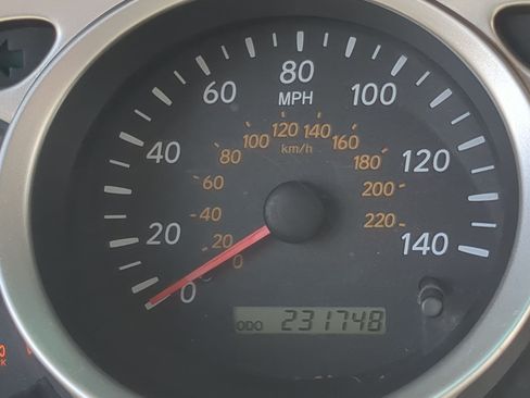 Used 2006 Toyota Highlander Limited AWD/4WD image 13
