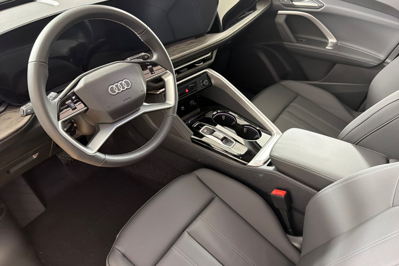 New 2026 Audi Q5 Premium Plus AWD/4WD image 9