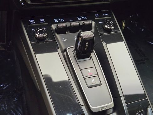 Used 2022 Porsche 911 Carrera GTS image 38