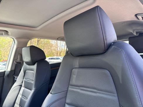 Used 2022 Honda CR-V EX-L image 16