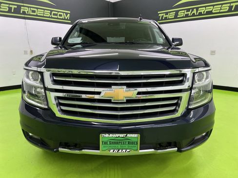 Used 2018 Chevrolet Suburban LT AWD/4WD image 3