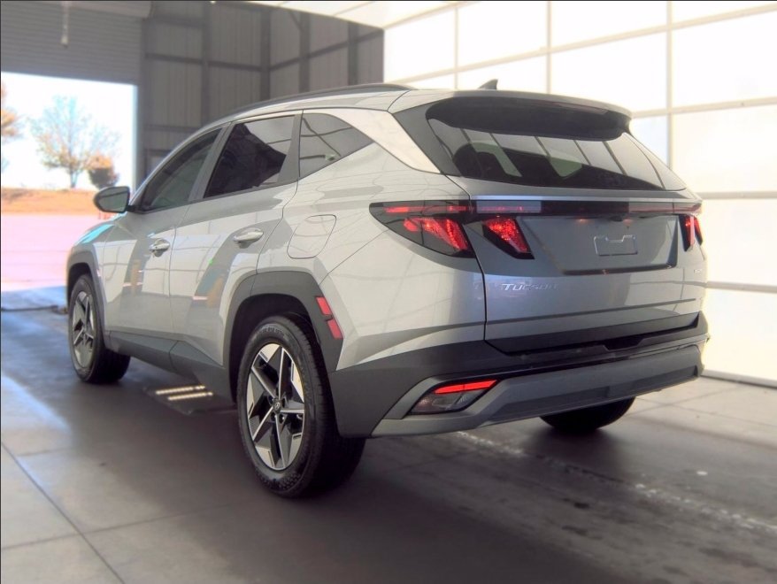 Used 2026 Hyundai Tucson SEL Plus AWD/4WD image 4