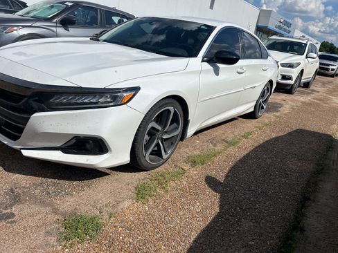 Used 2022 Honda Accord Sport Special Edition image 1