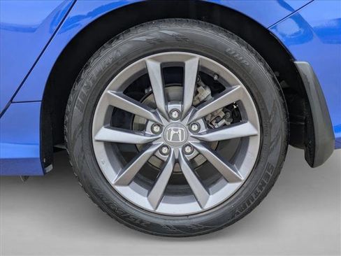 Used 2020 Honda Civic EX image 10