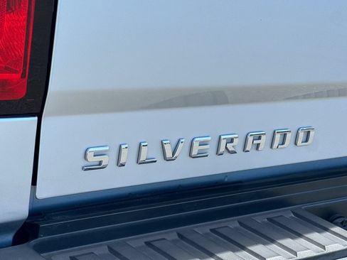 Used 2018 Chevrolet Silverado 2500 LTZ w/ Duramax Plus Package AWD/4WD image 25