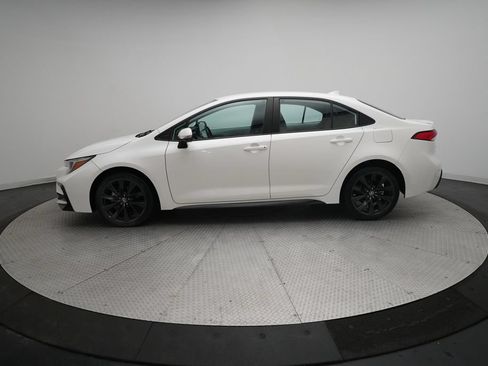 Used 2023 Toyota Corolla SE FWD image 23