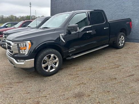 Used 2022 Ford F150 XLT w/ Equipment Group 302A High AWD/4WD image 2