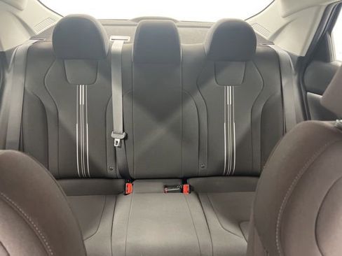 Used 2023 Hyundai Elantra SEL image 23