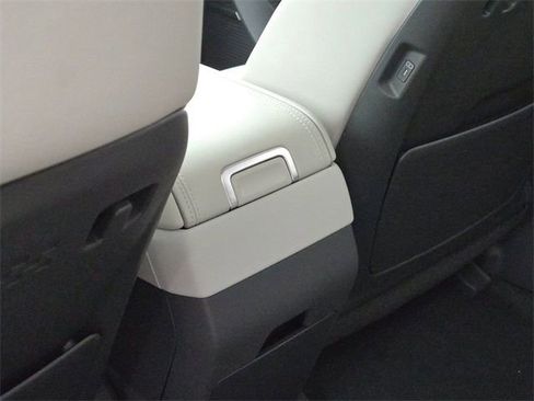 New 2026 Hyundai Santa Fe Calligraphy FWD image 14