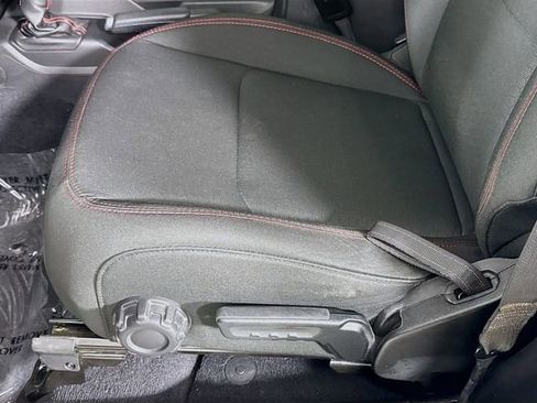 Used 2023 Jeep Wrangler Rubicon image 19