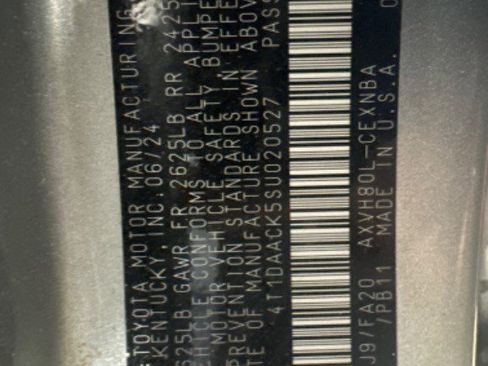 Certified 2025 Toyota Camry LE image 41