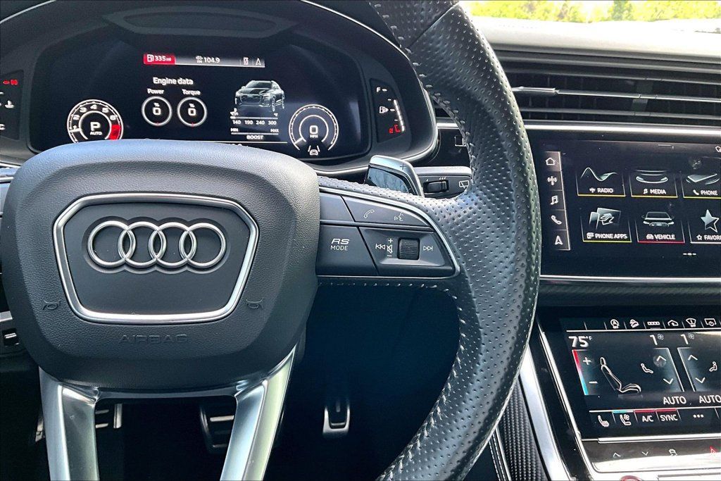 Used 2021 Audi RS Q8 w/ Carbon Optic Package AWD/4WD image 26