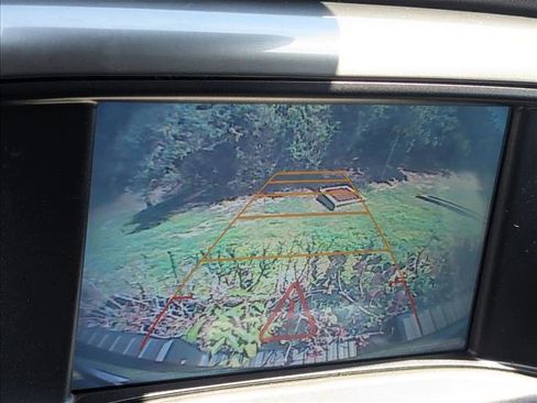 Used 2016 Chevrolet Silverado 1500 LTZ Z71 w/ LTZ Plus Package image 7