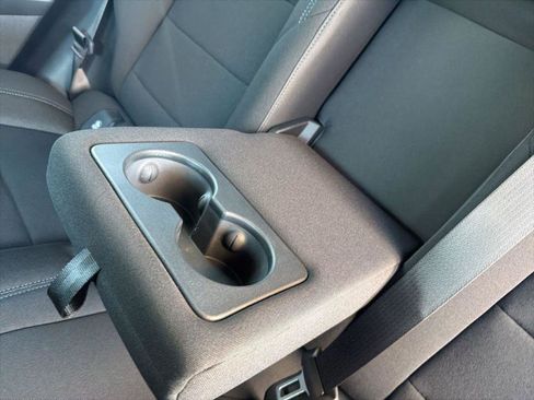 New 2026 Chevrolet Equinox EV LT image 32