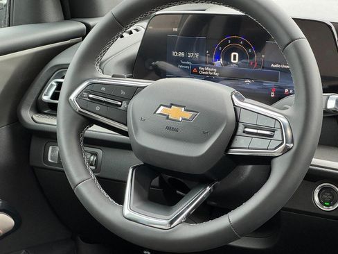 New 2026 Chevrolet Traverse LT image 7