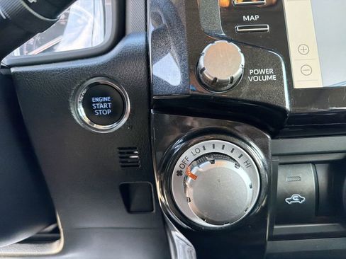 Used 2020 Toyota 4Runner TRD Off-Road Premium w/ Moonroof Package image 23