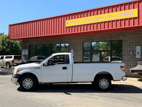 Used 2014 Ford F150 XL w/ Equipment Group 101A Mid RWD image 2