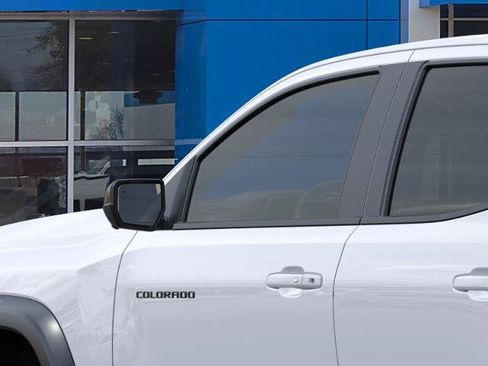 New 2026 Chevrolet Colorado ZR2 w/ Technology Package image 38